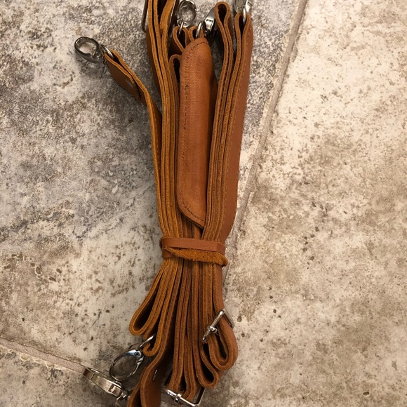 Blue and green woven purse with tan leather - Picture 5 of 6